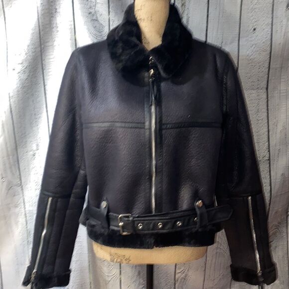 Love Token Faux Shearling Black Cropped Aviator Jacket - Picture 11 of 16